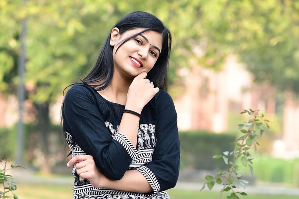Surbhi Rathore Age, Biography, Height, Boyfriend, Wiki & More